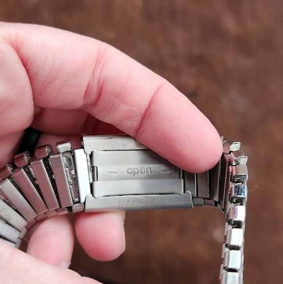 Fossil Silver Watch With Expansion Band - Picture 8 of 8